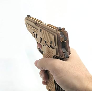 Amazon｜P220タイプ 木製銃 木製ゴム銃 観賞用木製銃シリーズ